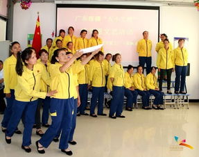 天山腳下綻芳華 疏附縣衛星工廠里的別樣文藝演出